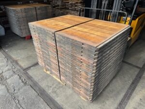Steenschotten 150 x 110 x 5,5cm Hardhout GESCHUURD - Afbeelding 2
