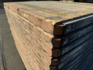 Steenschotten 145 x 110 x 5cm Lariks Topkwaliteit