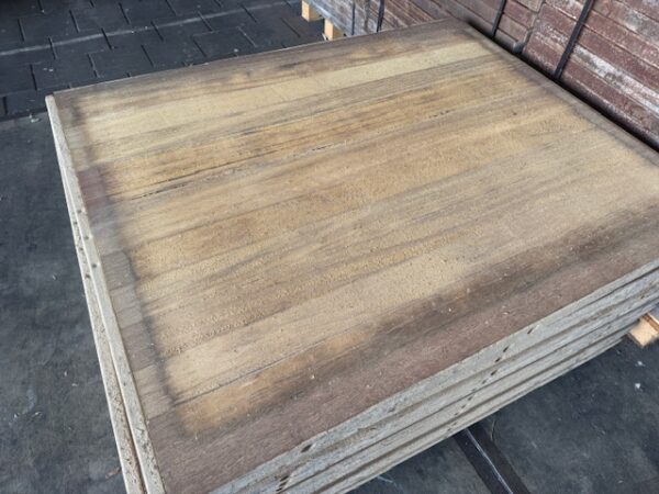 Steenschotten 140x112x4cm Hardhout GESCHUURD - Afbeelding 2