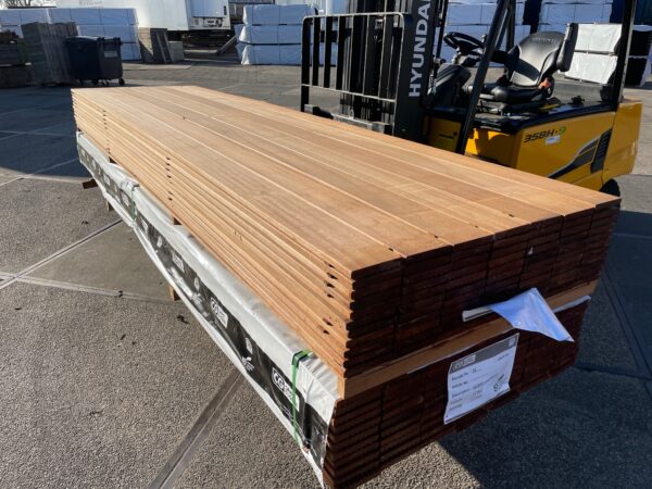 Kapur vlonderplanken 395x14,5x2,5cm met/zonder ribbel - Afbeelding 3