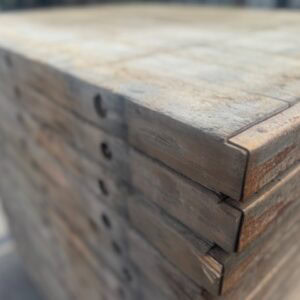 Steenschotten 140 x 100 x 5,5cm Lariks